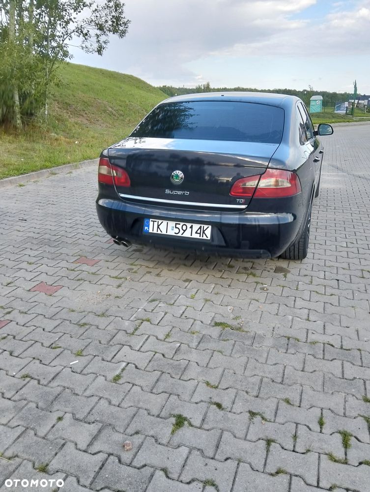 Skoda Superb 2.0 TDI Comfort - 5