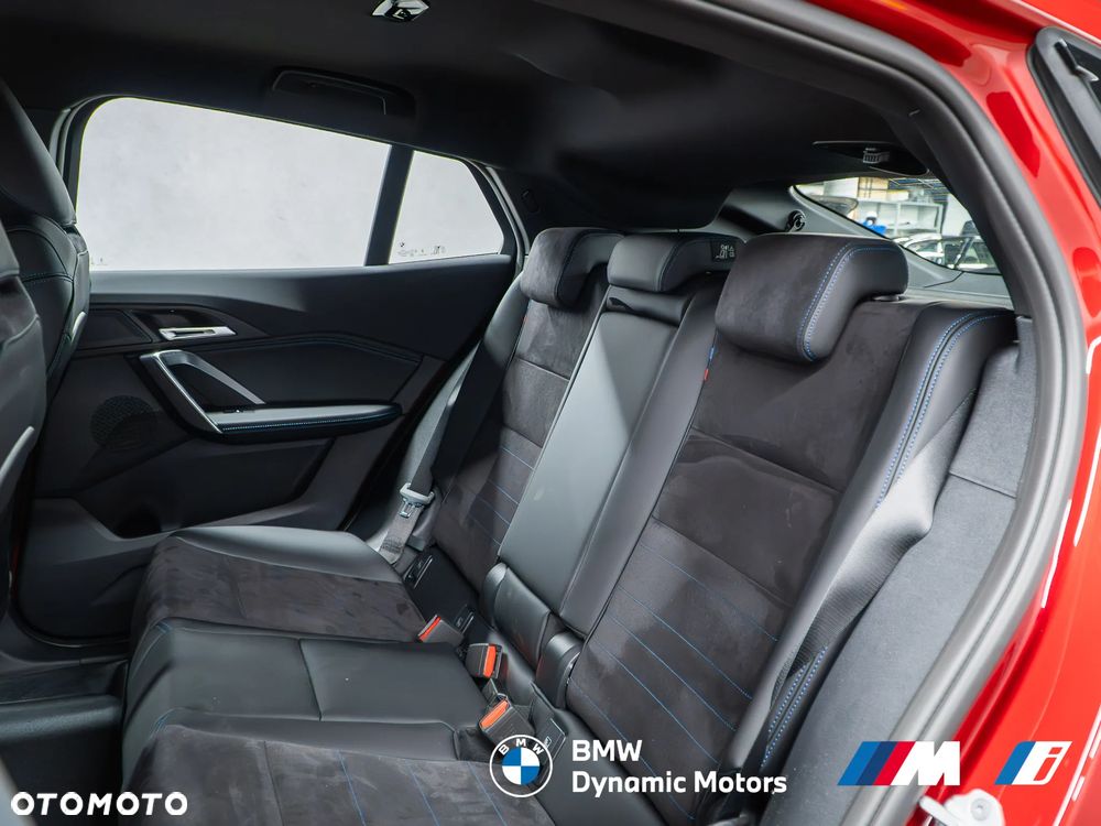 BMW iX2 eDrive20 - 25