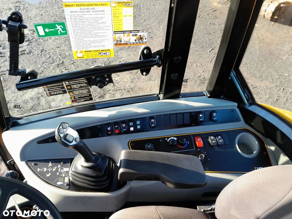 JCB 409 SV - 19