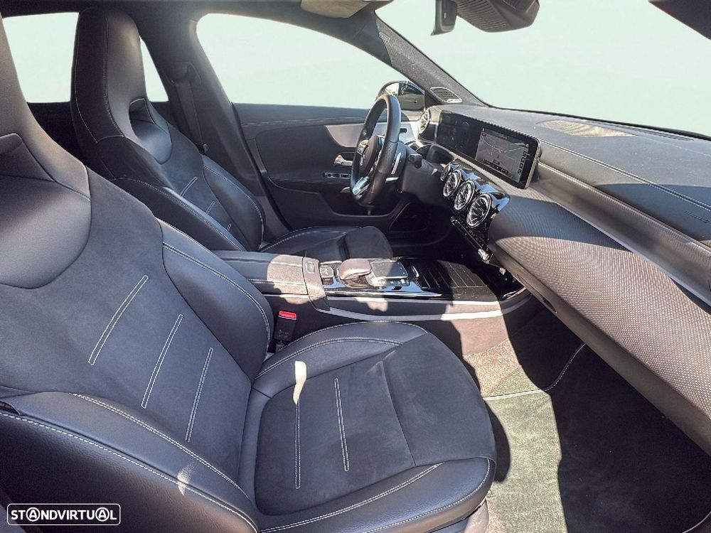 Mercedes-Benz CLA 250 - 15