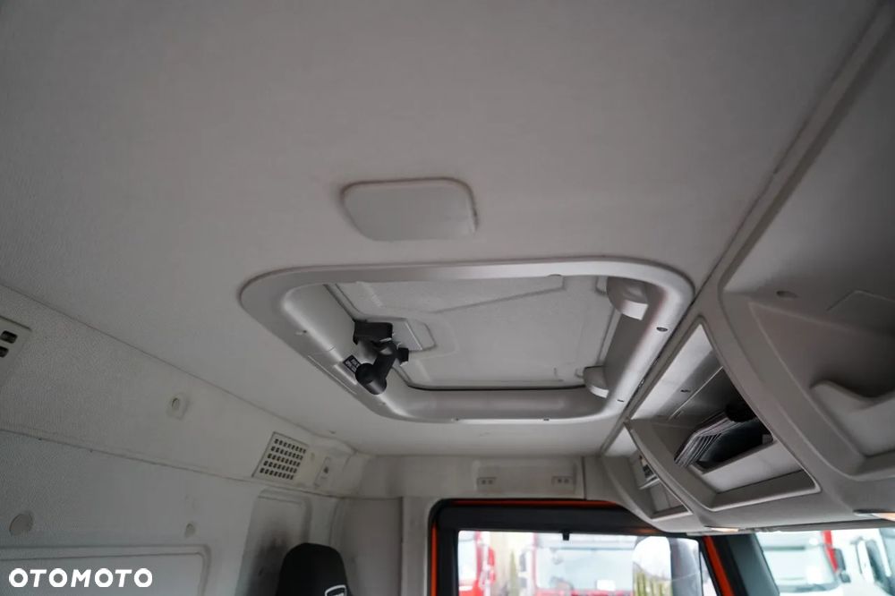 Iveco X-WAY 420 / 8X4 / BETONOMIESZARKA 9 M3 / SCHWING STETTER / AUTOMAT / EURO 6 - 36