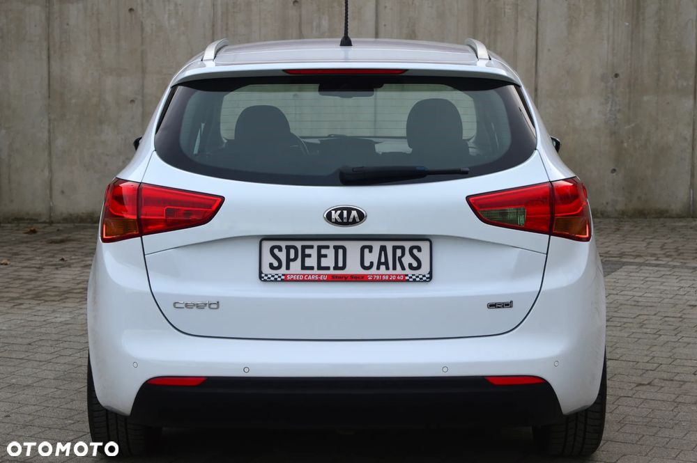 Kia Ceed - 5