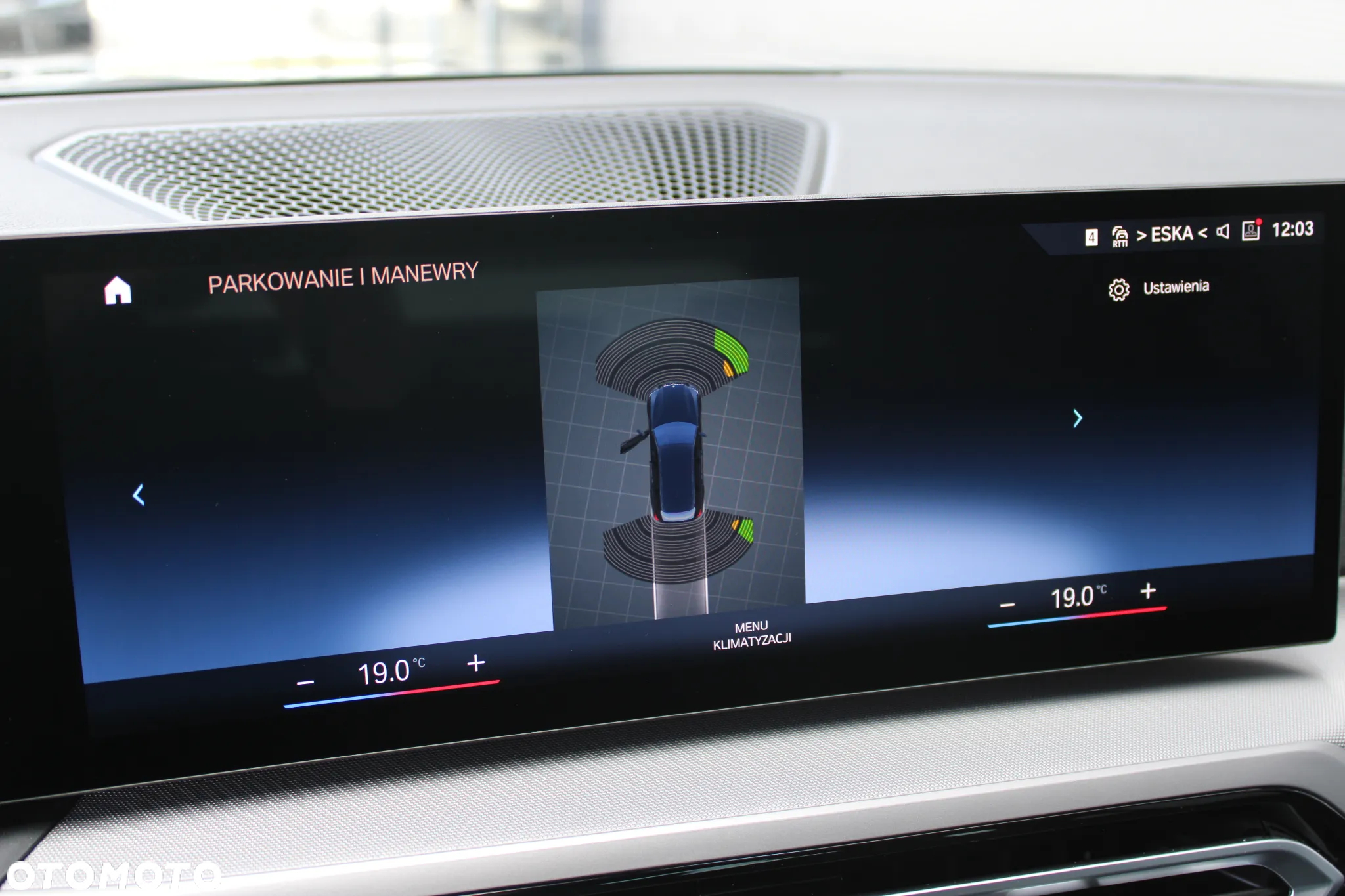 BMW Seria 3 318i - 18