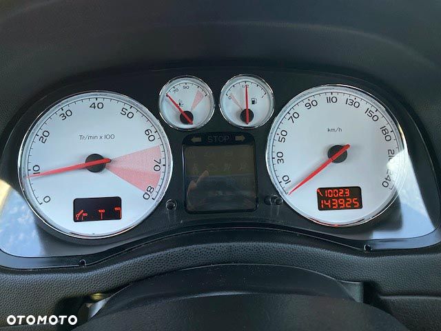 Peugeot 307 2.0 Oxygo - 10