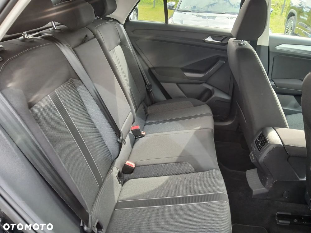 Volkswagen T-Roc 1.5 TSI Life Plus DSG - 8