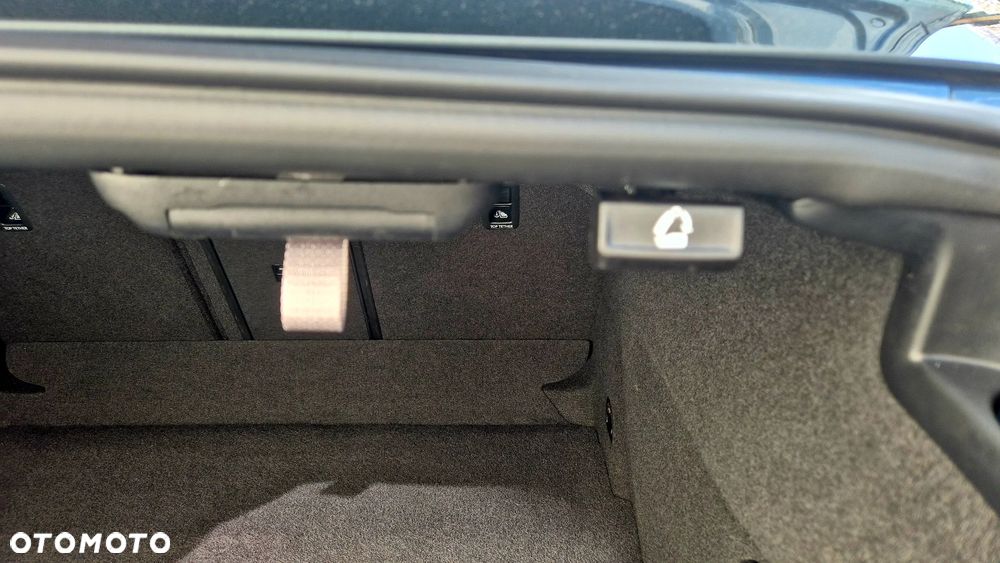 Volkswagen Passat 2.0 TDI (BlueMotion Technology) Comfortline - 27