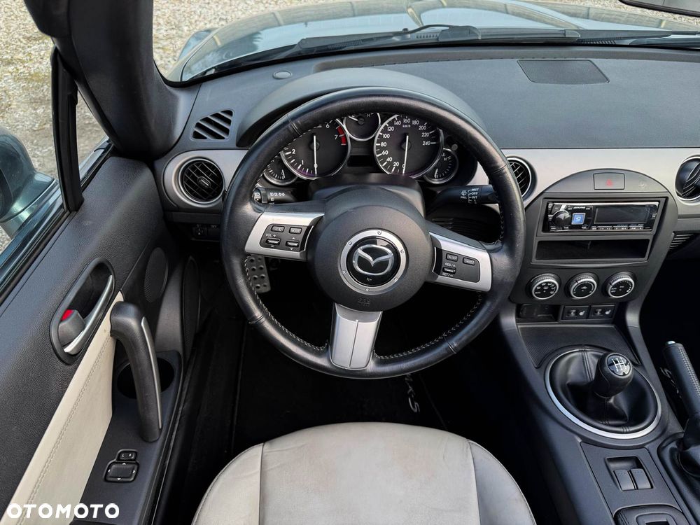 Mazda MX-5 - 32