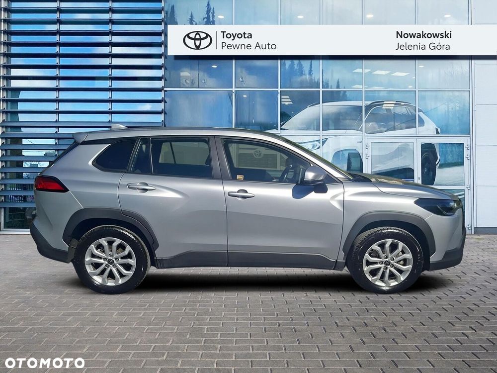Toyota Corolla Cross - 4