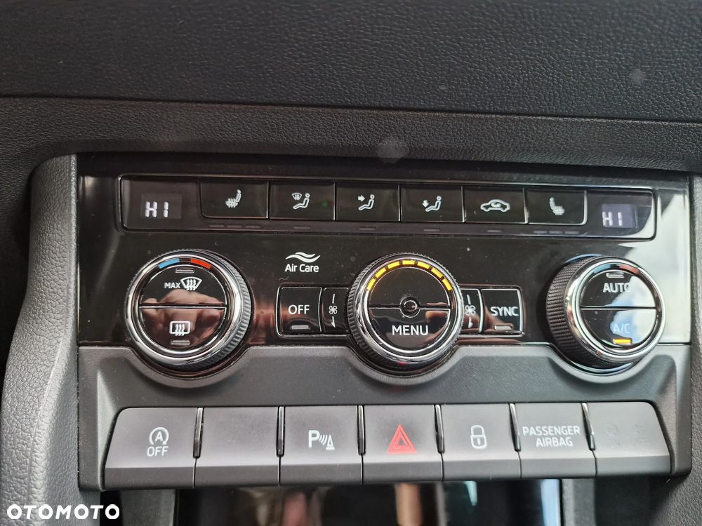 Skoda Karoq 2.0 TDI SCR Style - 27