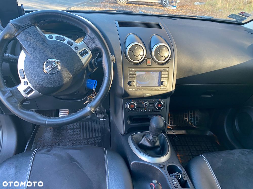 Nissan Qashqai+2 2.0 Tekna - 23