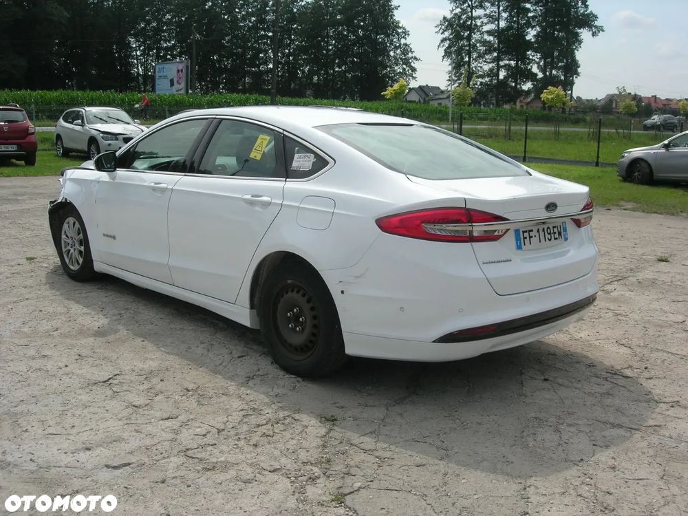 Ford Mondeo 2.0 Hybrid Trend - 4