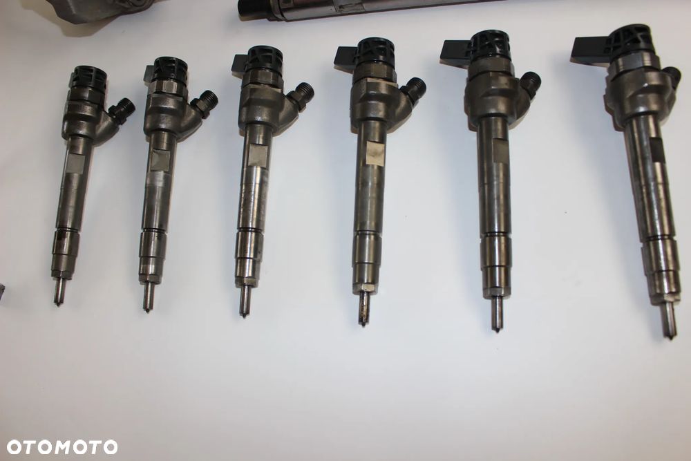 BMW E60 E90 F10 F25 UKŁAD PALIWOWY  N57 3,0 D 7823463 - 2