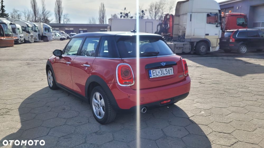 MINI Cooper Standard - 21