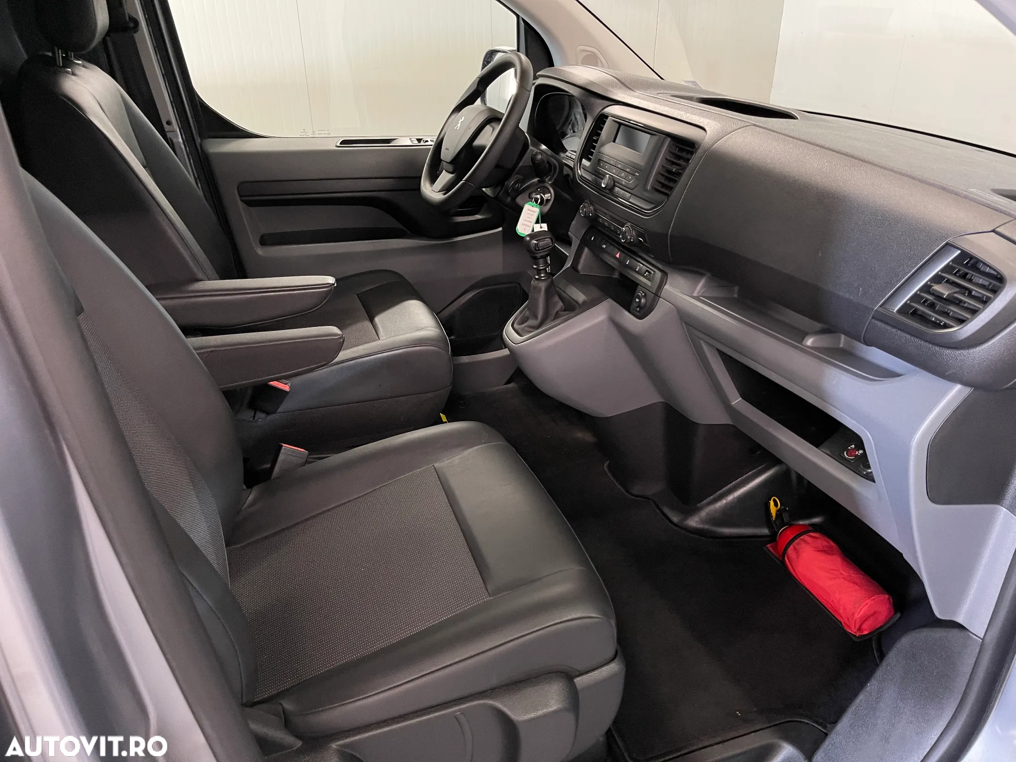 Peugeot Expert - 10