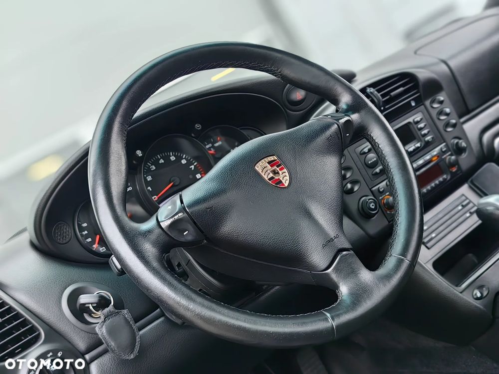 Porsche 911 - 11