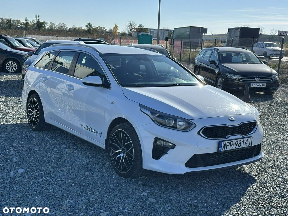 Kia Ceed - 3