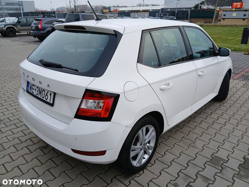 Skoda Fabia 1.0 Ambition - 7