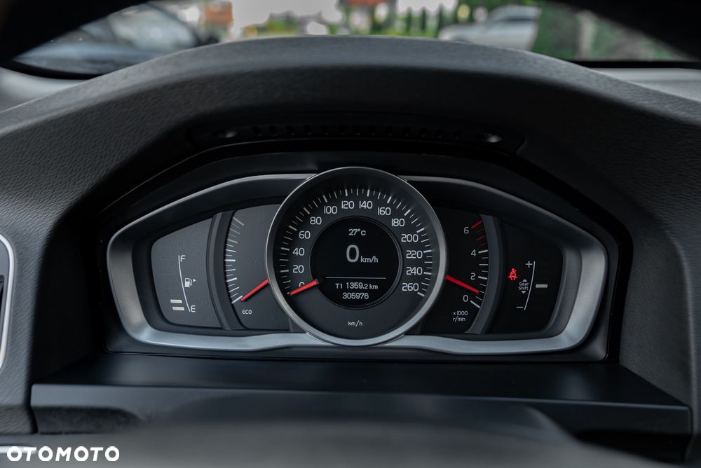 Volvo V60 D3 Linje Business - 27