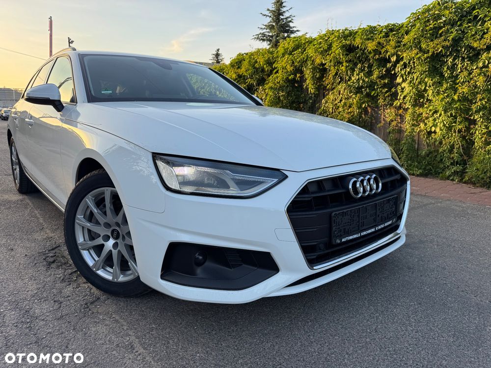 Audi A4 Avant 40 TDI S tronic S line - 1