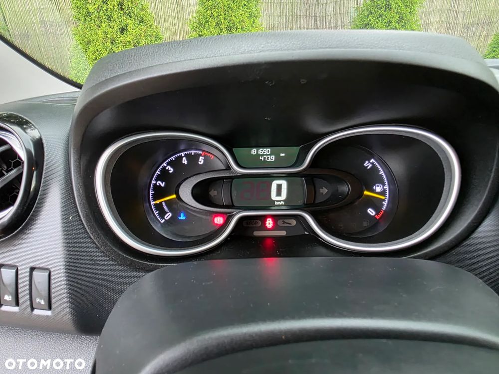 Opel Vivaro 2016 1.6 CDTI 125KM Trafic - 13