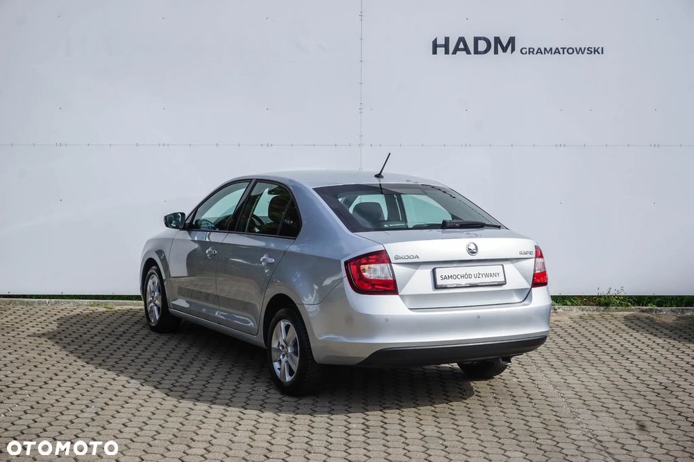 Skoda RAPID 1.0 TSI Ambition - 6