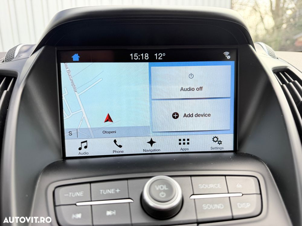 Ford Kuga 1.5 EcoBoost 2x4 Titanium - 29