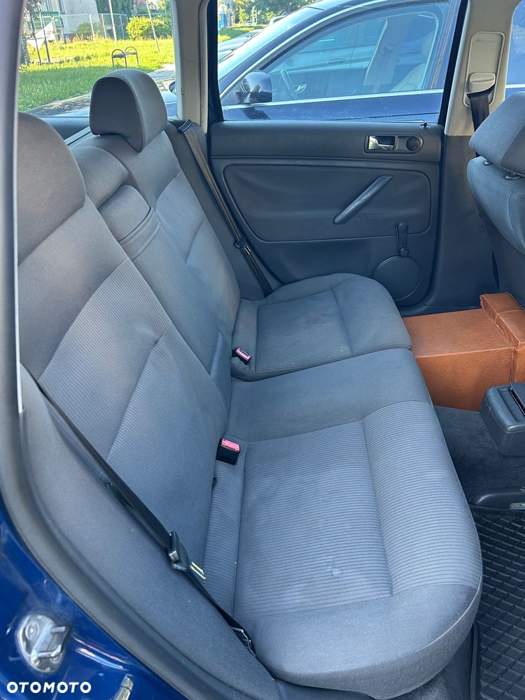 Volkswagen Passat Variant - 7