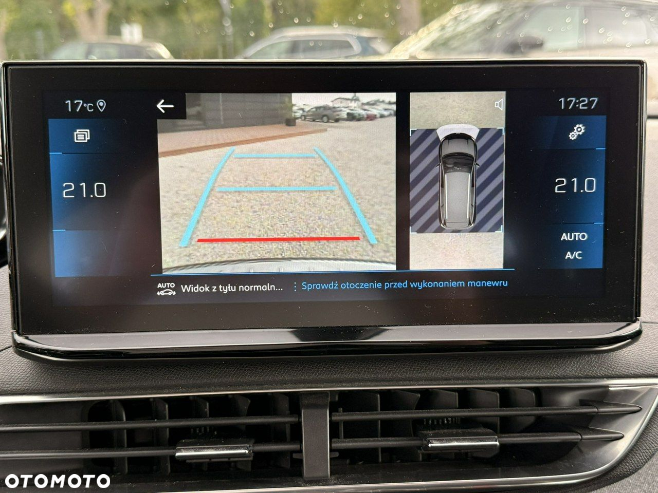 Peugeot 5008 - 32