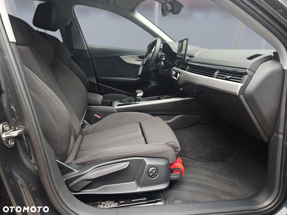 Audi A4 Limousine 40 TFSI mHEV Advanced S tronic - 10