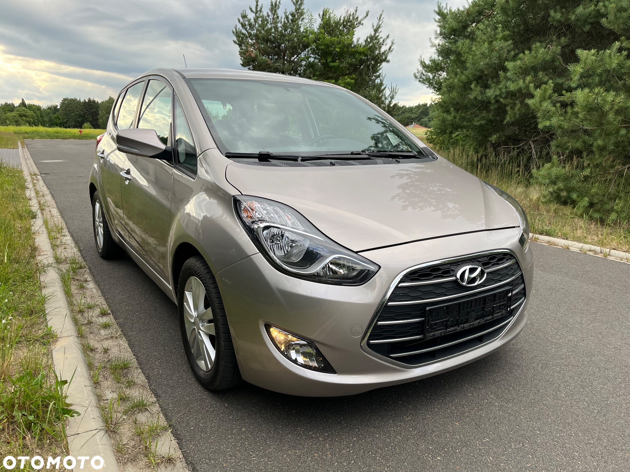 Hyundai ix20 1.4 Premium - 5