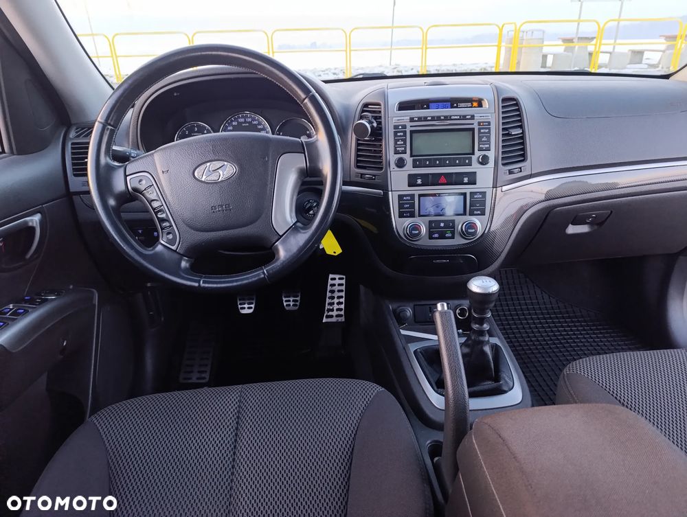 Hyundai Santa Fe 2.0 CRDI 2WD Trend - 25