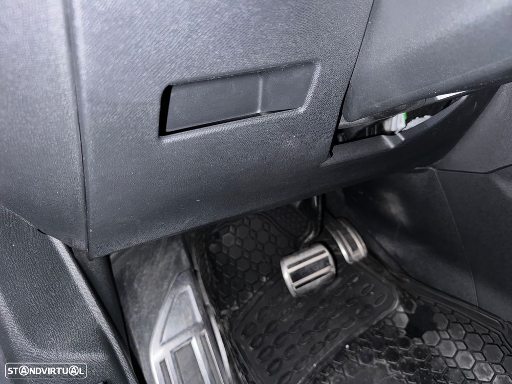 Peugeot 3008 1.2 PureTech GT Line EAT6 - 14