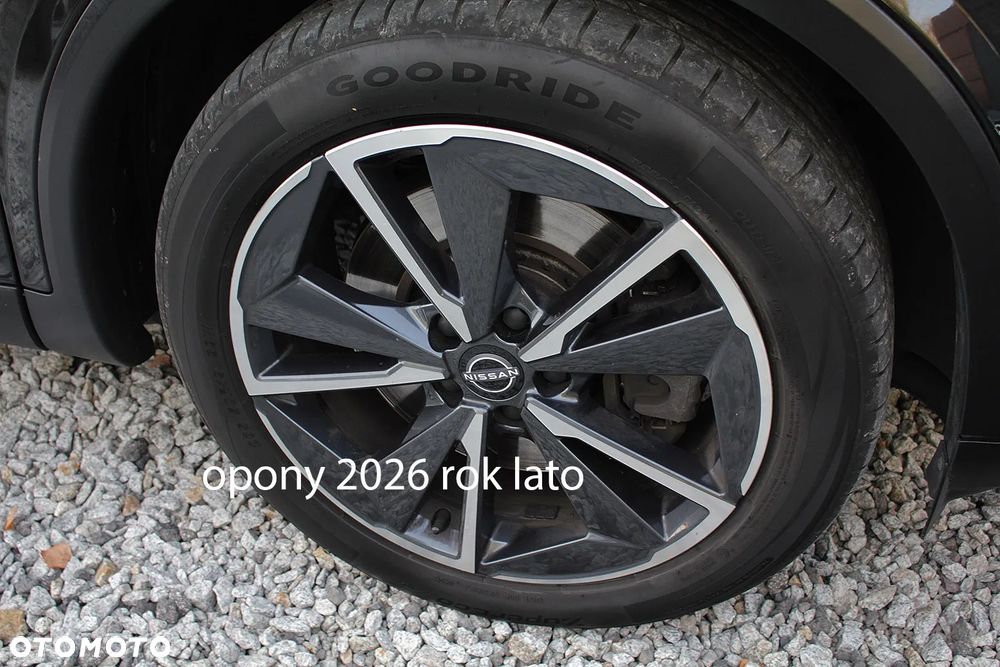 Nissan Qashqai - 23