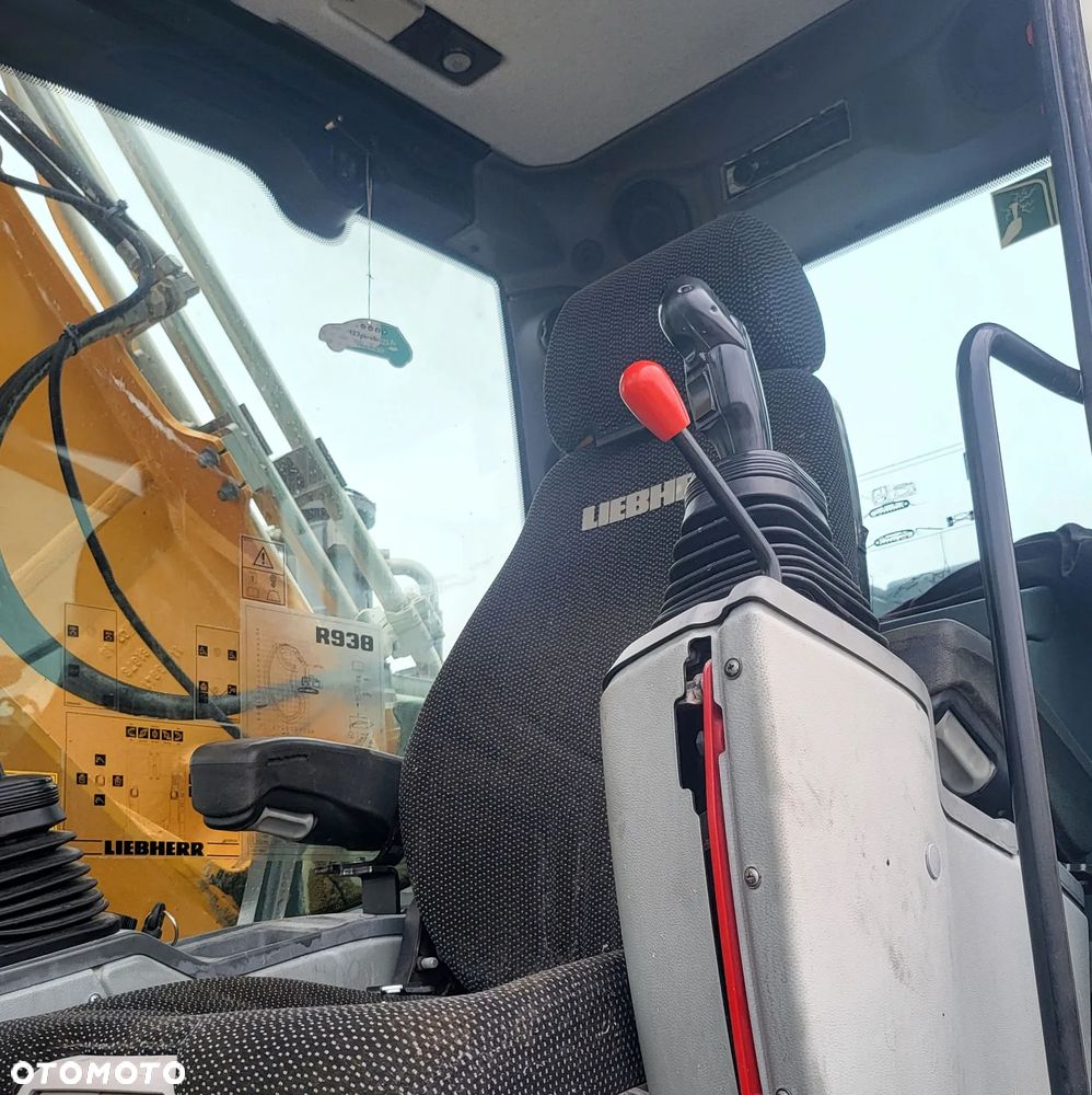 Liebherr R938 LC - 2