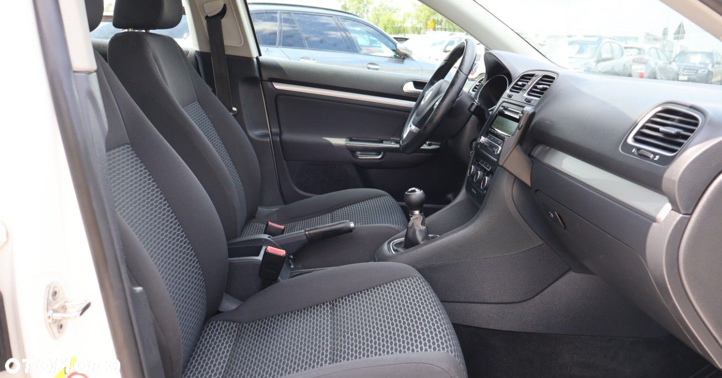 Volkswagen Golf - 15