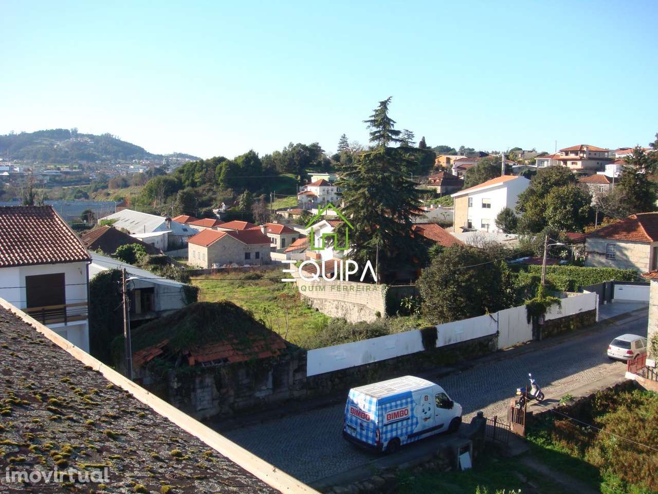 Prédio Misto, com duas habitações em Vila das Aves - Santo Tirso. - Grande imagem: 4/20