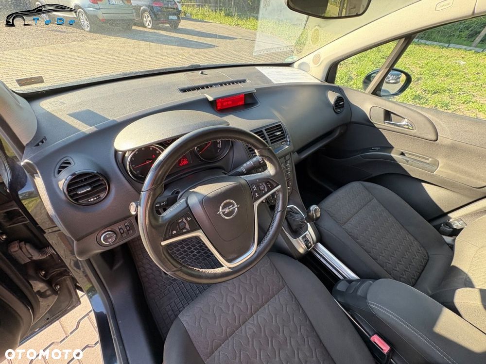 Opel Meriva 1.4 T Cosmo S&S - 19