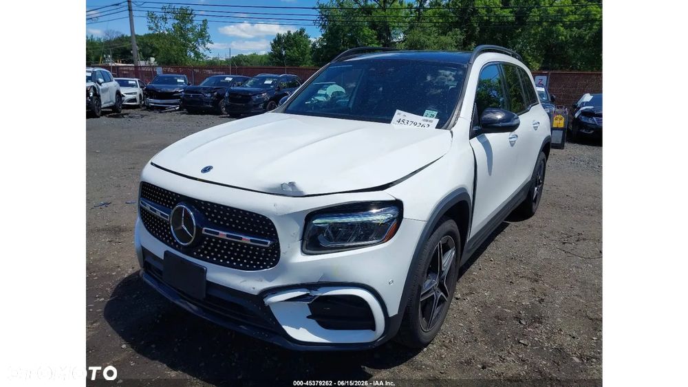 Mercedes-Benz GLB 250 4Matic 8G-DCT AMG Line - 3