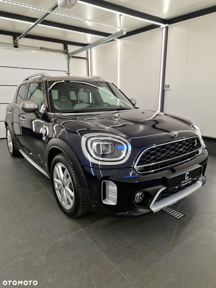 MINI Countryman Cooper SE ALL4 Yours Trim - 2