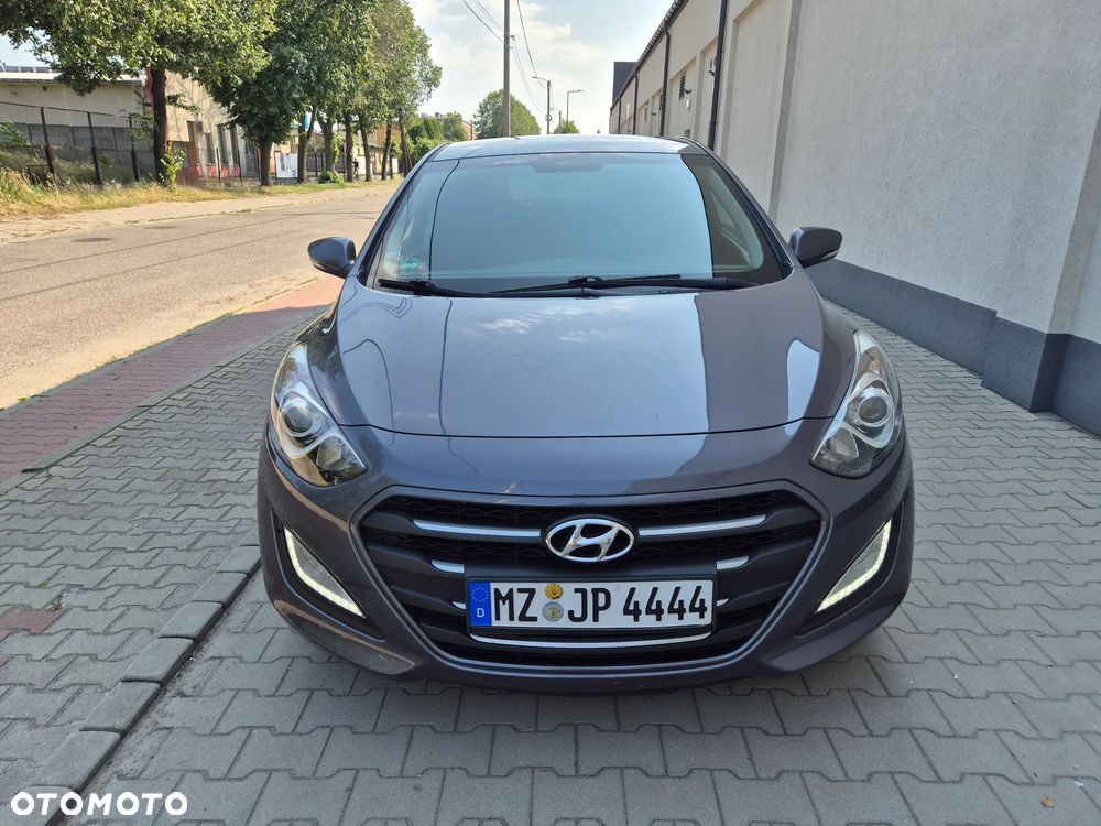 Hyundai i30 1.4 Passion - 4