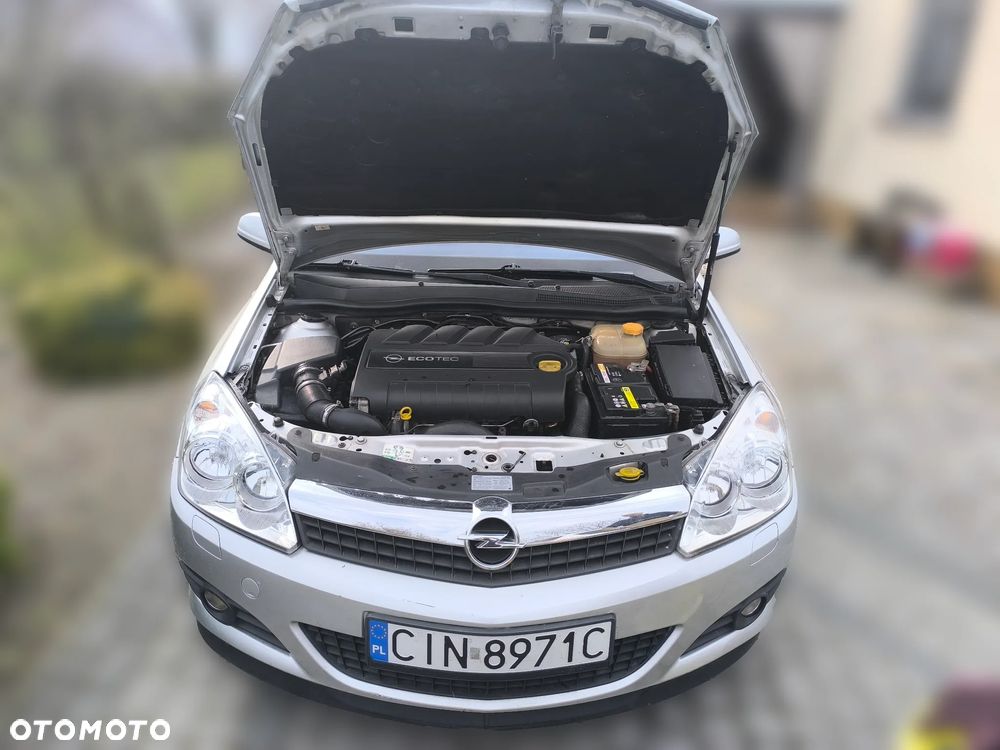 Opel Astra 1.9 CDTI Edition - 22