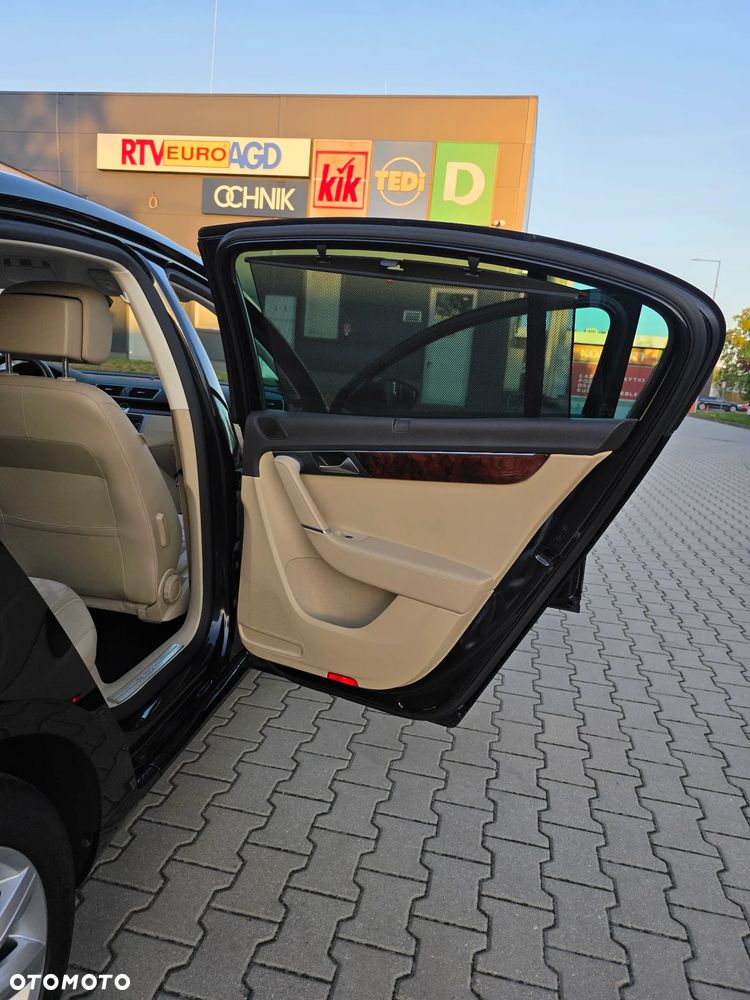 Volkswagen Passat 2.0 TSI Highline DSG - 34
