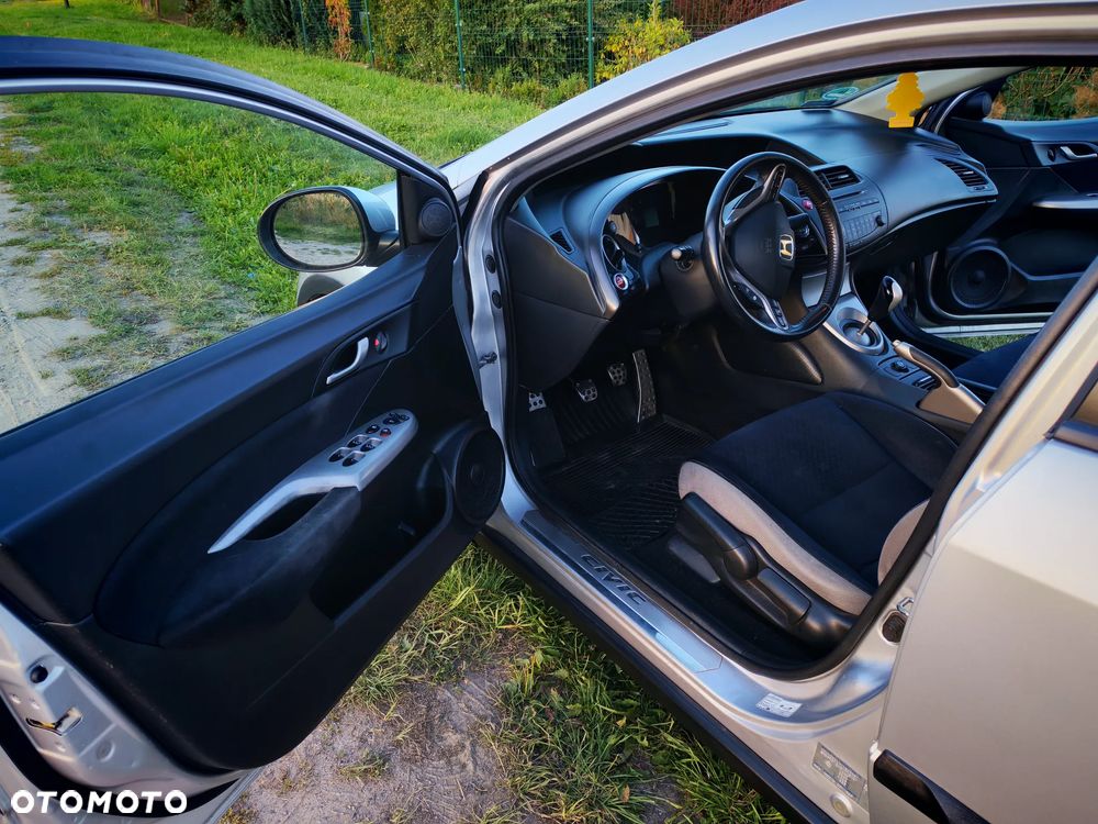 Honda Civic 2.2i-CTDi Comfort - 9
