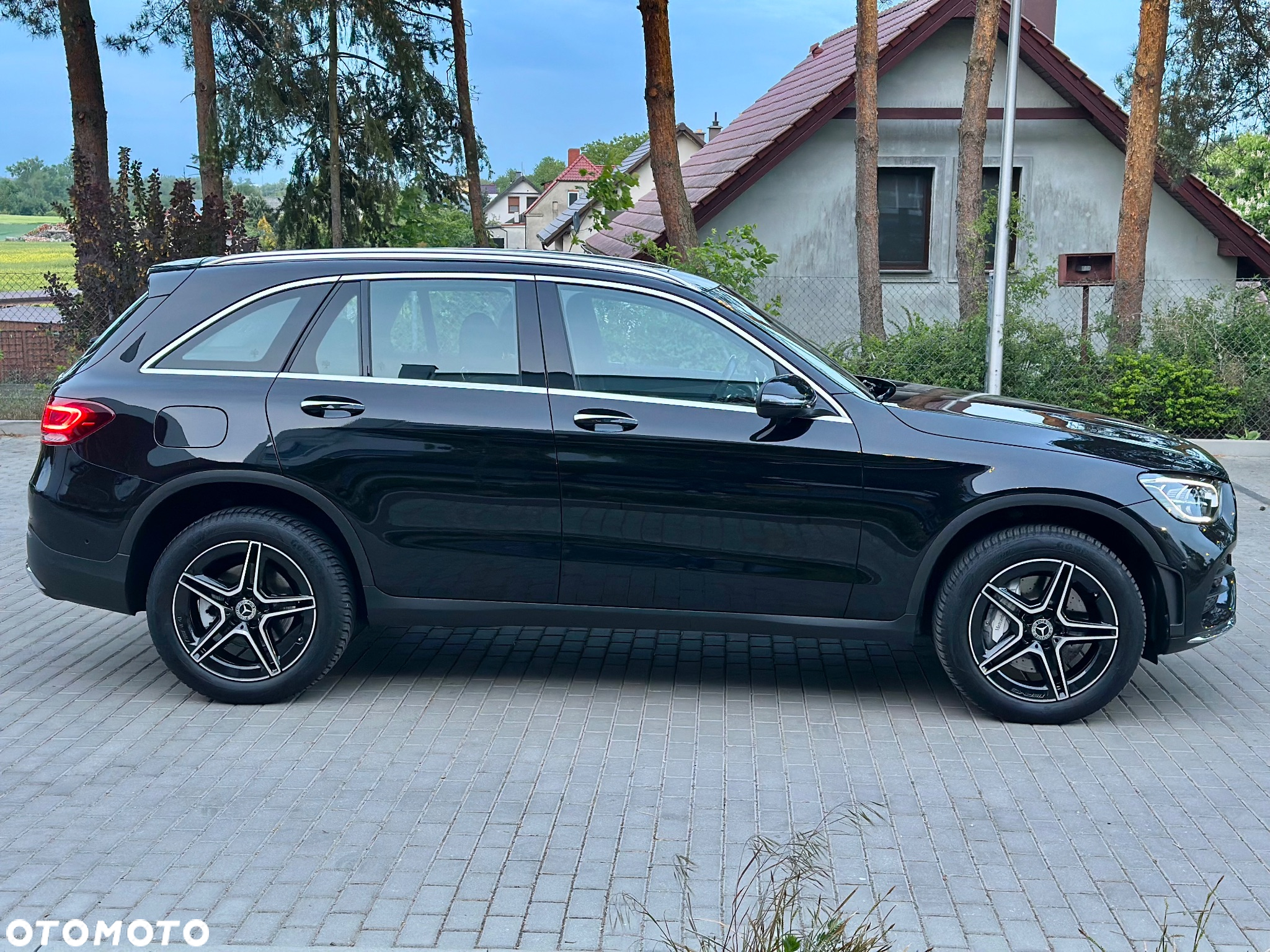 Mercedes-Benz GLC 300 de 4Matic 9G-TRONIC AMG Line Plus - 16