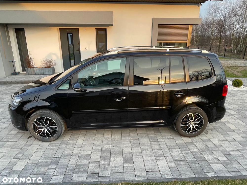 Volkswagen Touran 2.0 TDI DPF DSG MATCH - 29