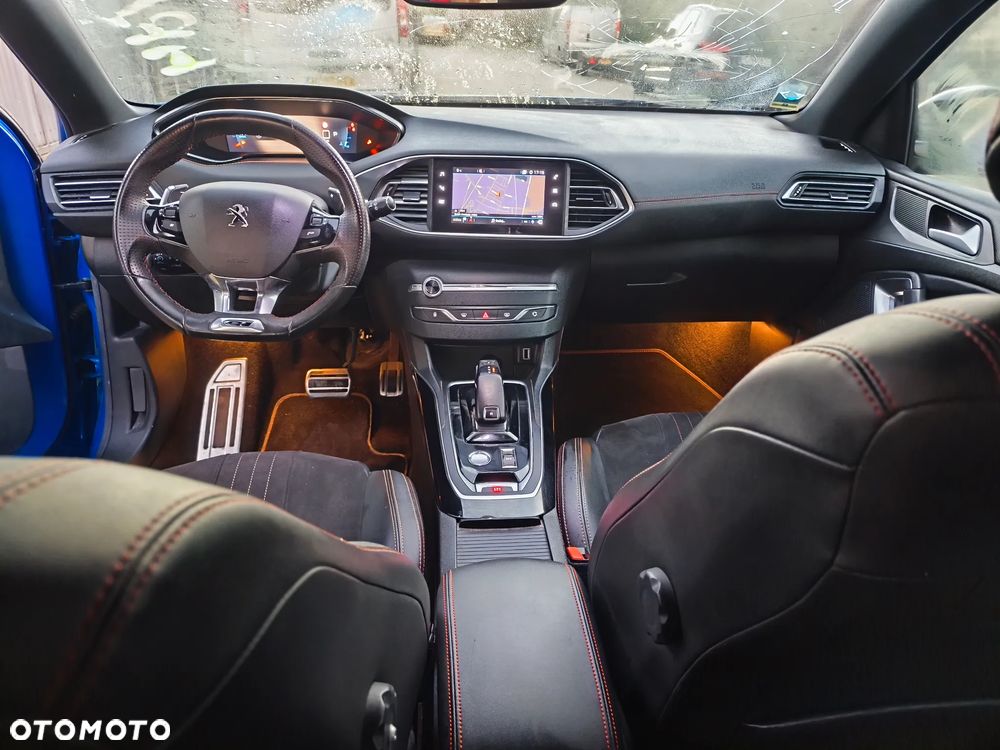 Peugeot 308 - 10