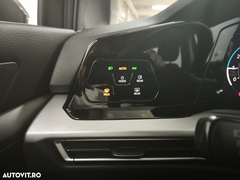 Volkswagen Golf 1.0 TSI Trendline - 14