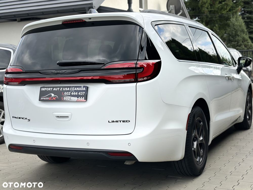 Chrysler Pacifica - 15