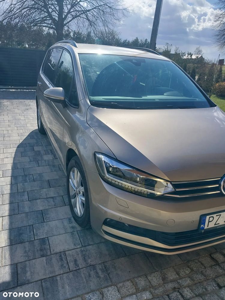 Volkswagen Touran - 2