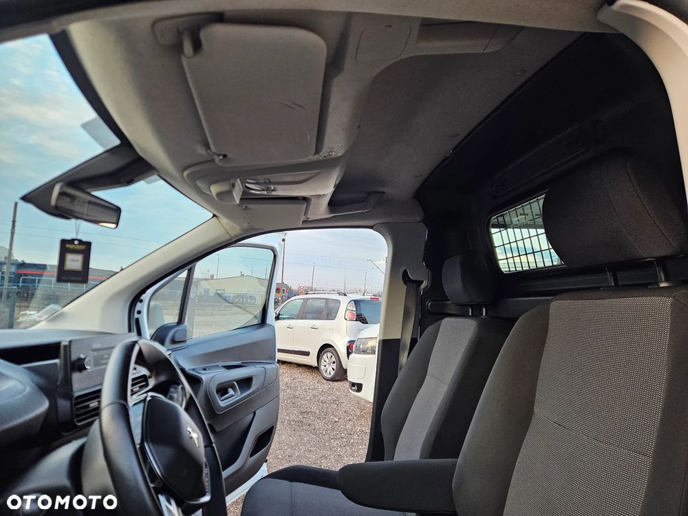 Peugeot PARTNER - 21